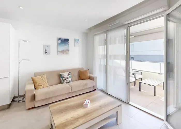 Lumineux 3 Pieces Avec Terrasse Et Parking - Proche Apartment Villeneuve-Loubet