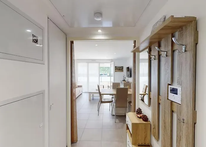 Lumineux 3 Pieces Avec Terrasse Et Parking - Proche Villeneuve-Loubet